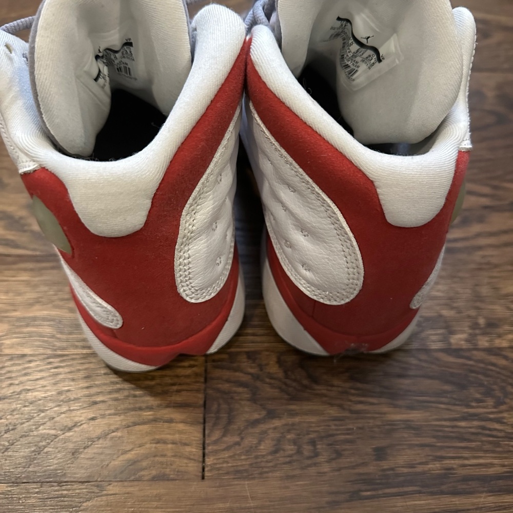 Shoes - Picture 4 of 4